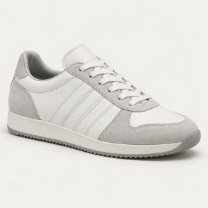 Trainer 88 „Glacier White“