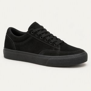 Kickflip Pro Lo „Triple Black“